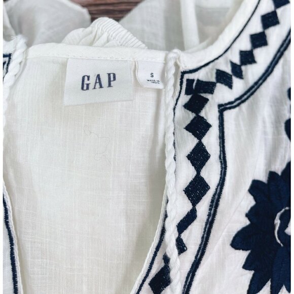GAP Womens Sz S White Floral Embroidered Tunic Peasant Top Tassel Oversized Blue - Picture 10 of 11